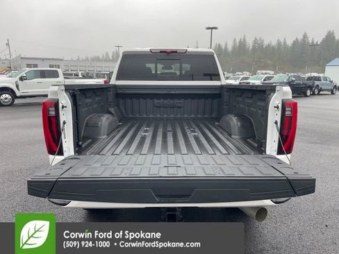 Used 2025 GMC Sierra 3500 Denali image 22