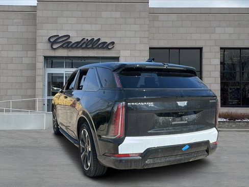 New 2025 Cadillac Escalade IQ Sport 1 w/ Smart Trailering package image 5