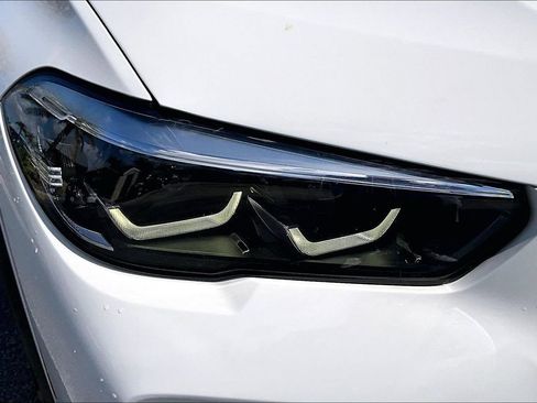 Used 2021 BMW X5 xDrive40i w/ Premium Package image 33