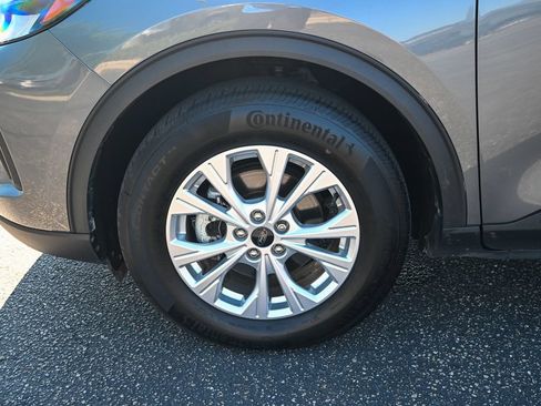 Used 2023 Ford Escape Active w/ Tech Pack #2 AWD/4WD image 12