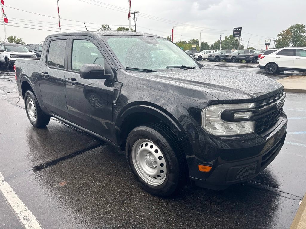 Used 2023 Ford Maverick XL FWD image 1