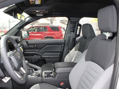 New 2026 Toyota 4Runner TRD Sport AWD/4WD image 6