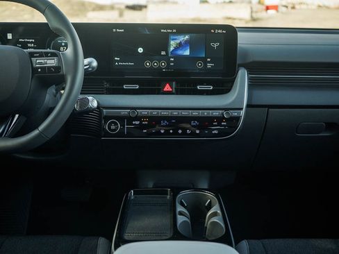 New 2026 Hyundai Ioniq 5 SE AWD/4WD image 16