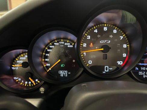 Used 2018 Porsche 911 GT3 image 56