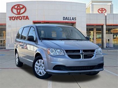 Used 2017 Dodge Grand Caravan SE w/ Power Window Group