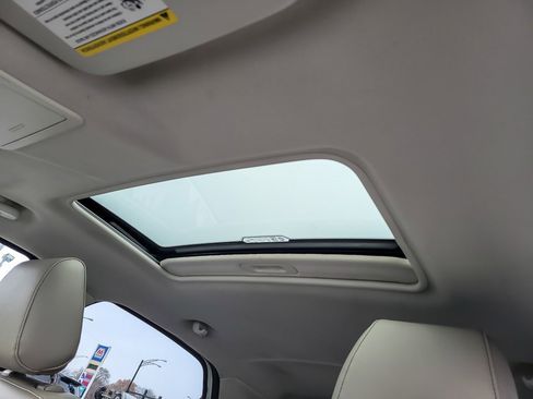 Used 2018 Ford EcoSport Titanium image 9