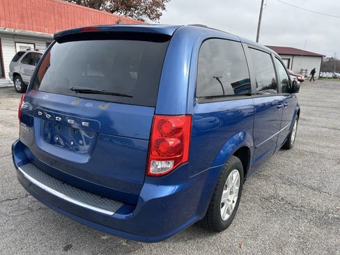 Used 2011 Dodge Grand Caravan Express image 6