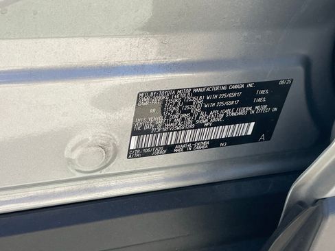 Used 2025 Toyota RAV4 XLE image 15