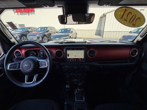 Used 2021 Jeep Wrangler Unlimited Rubicon image 15
