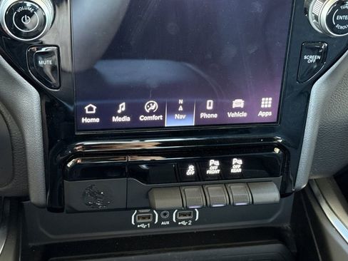 Used 2025 RAM 1500 Big Horn image 30