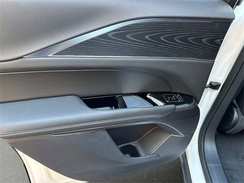 New 2025 Cadillac Lyriq Sport image 9