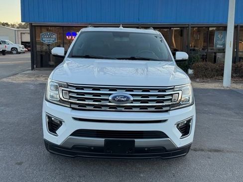 Used 2019 Ford Expedition Max Limited image 3
