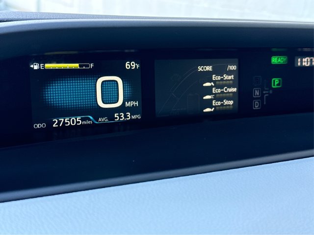 Used 2020 Toyota Prius LE FWD image 19