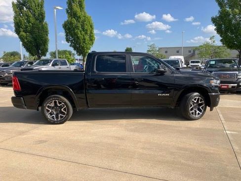 Used 2025 RAM 1500 Laramie w/ Sport Appearance Package AWD/4WD image 5
