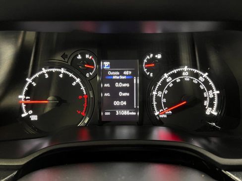 Used 2023 Toyota 4Runner SR5 image 29