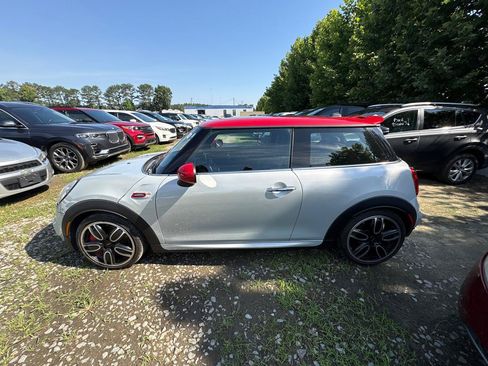 Used 2017 MINI Cooper John Cooper Works FWD image 2