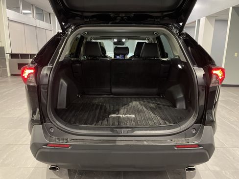 Used 2025 Toyota RAV4 XLE image 34