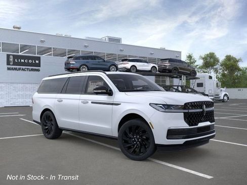 New 2026 Lincoln Navigator L Reserve AWD/4WD image 7