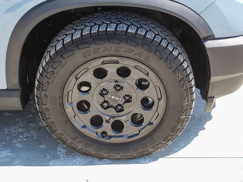 Certified 2026 Honda Passport TrailSport image 10
