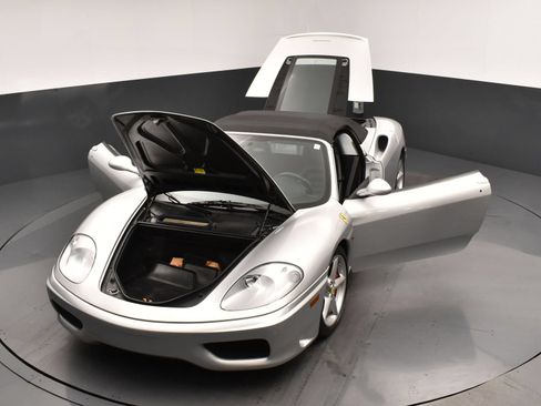Used 2001 Ferrari 360 Spider RWD image 22