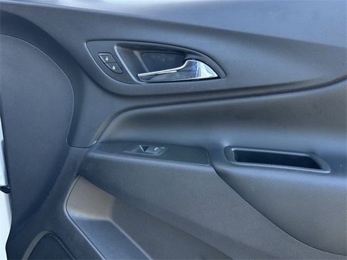 Certified 2021 Chevrolet Equinox LT image 28