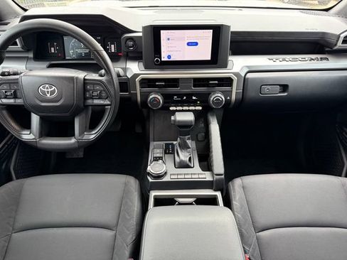 Used 2024 Toyota Tacoma SR5 AWD/4WD image 22