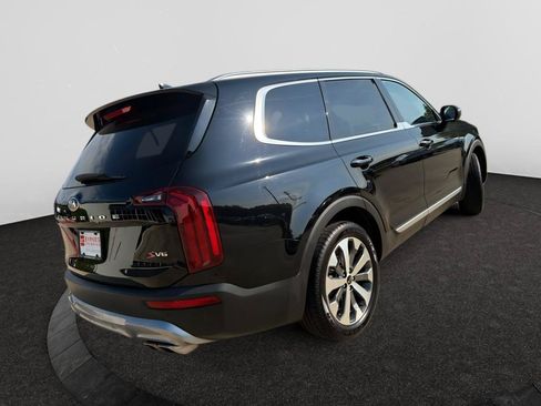 Used 2020 Kia Telluride S w/ S 8 Passenger Seating Package FWD image 4