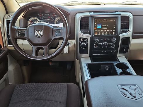 Used 2015 RAM 1500 Lone Star RWD image 19