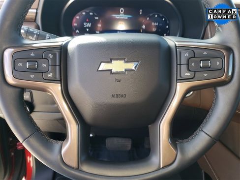 Used 2024 Chevrolet Suburban High Country image 26