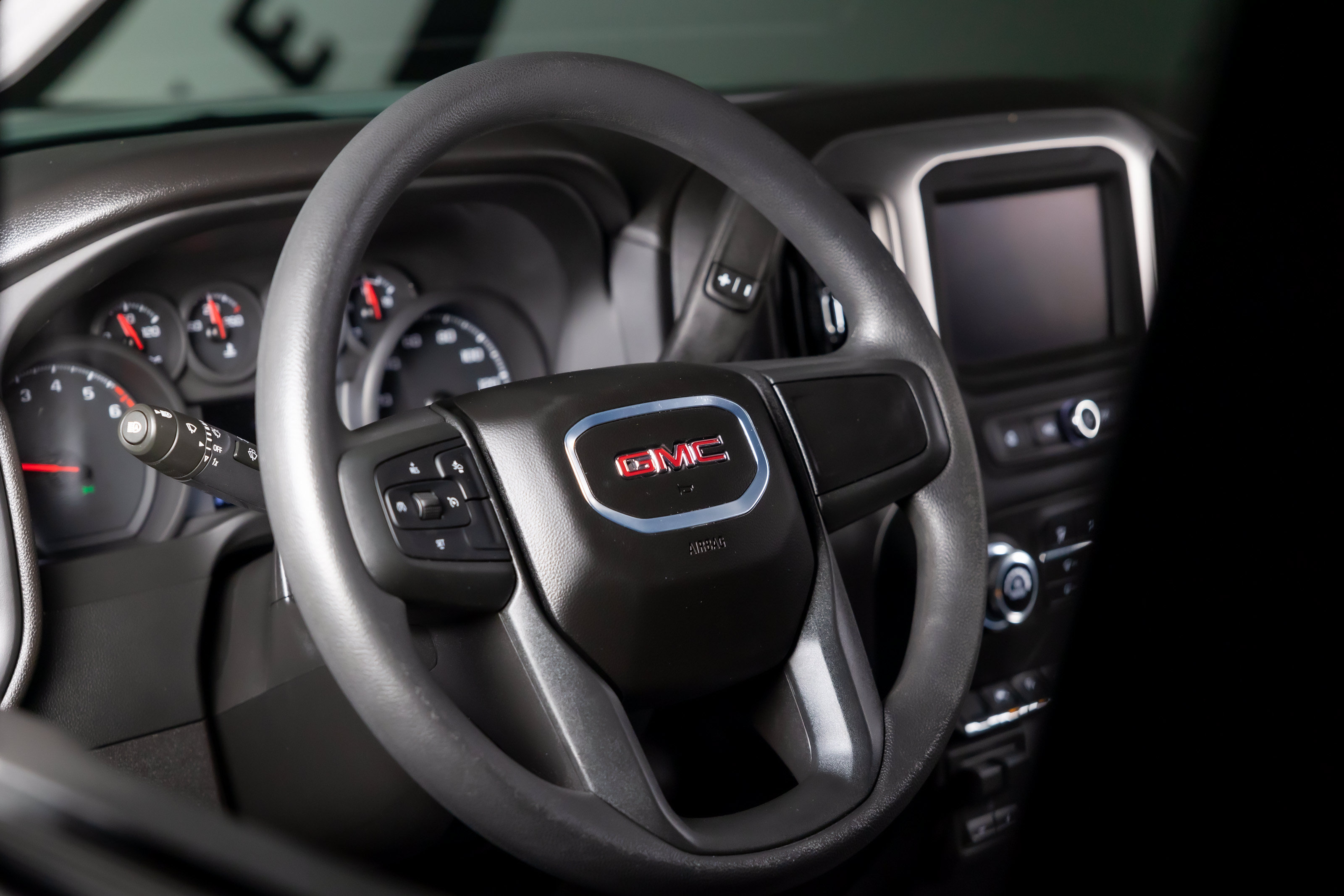 Used 2026 GMC Sierra 1500 Pro w/ Pro Value Package AWD/4WD image 26