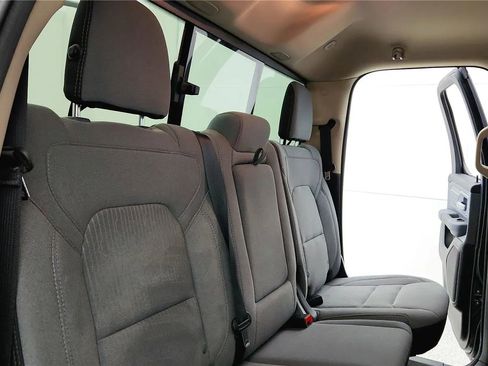 Used 2019 RAM 1500 Big Horn image 36