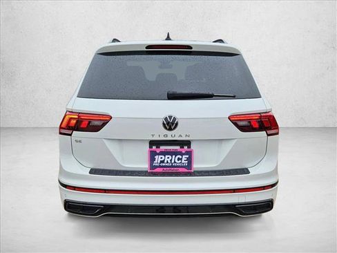 Used 2023 Volkswagen Tiguan SE R-Line FWD image 7