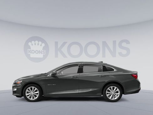 Used 2019 Chevrolet Malibu Hybrid w/ Leather Package FWD image 4