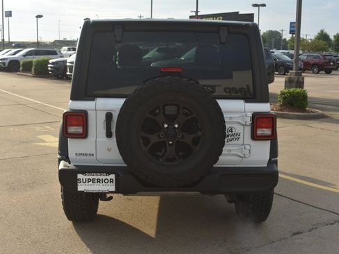 Used 2021 Jeep Wrangler Sport AWD/4WD image 6