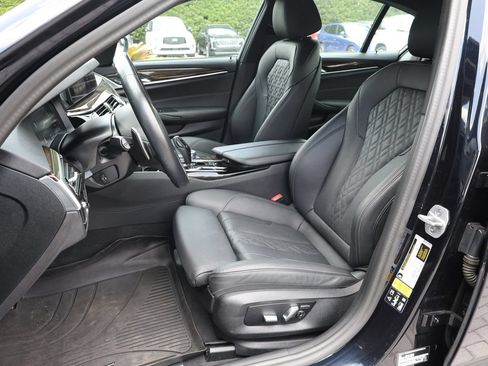 Used 2023 BMW 530i xDrive w/ M Sport Package AWD/4WD image 17