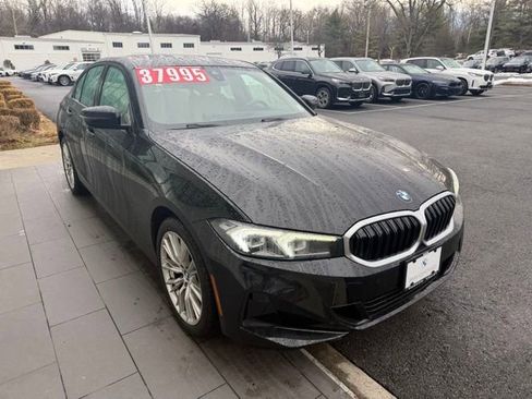 Certified 2023 BMW 330i xDrive Sedan w/ Convenience Package image 5