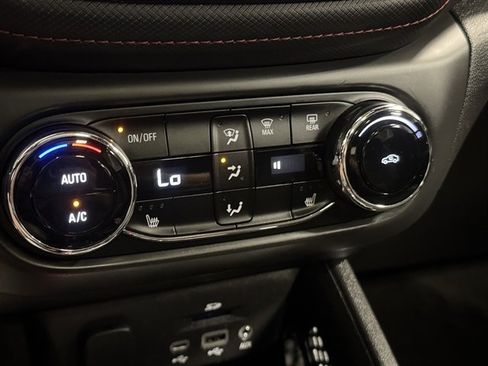 Used 2023 Chevrolet TrailBlazer RS w/ Sun and Liftgate Package AWD/4WD image 23
