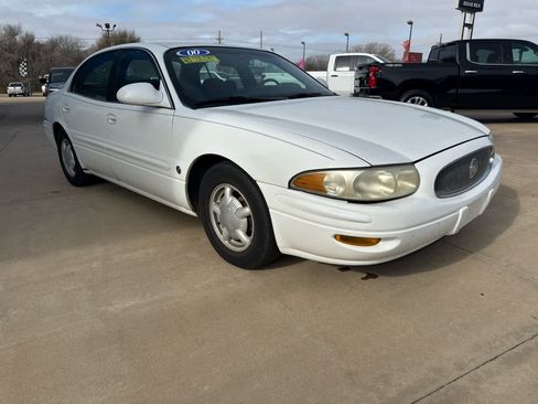 Used 2000 Buick Le Sabre Custom w/ Luxury Opt Pkg image 3