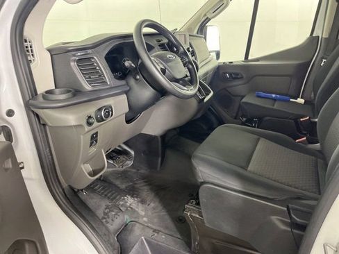 Used 2024 Ford Transit 250 Low Roof AWD w/ Exterior Upgrade Package image 12
