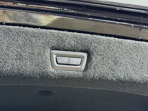 Used 2026 BMW i7 xDrive60 image 30