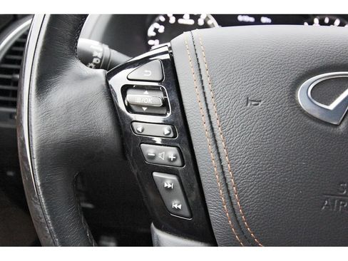 Used 2024 INFINITI QX80 Sensory AWD/4WD image 19