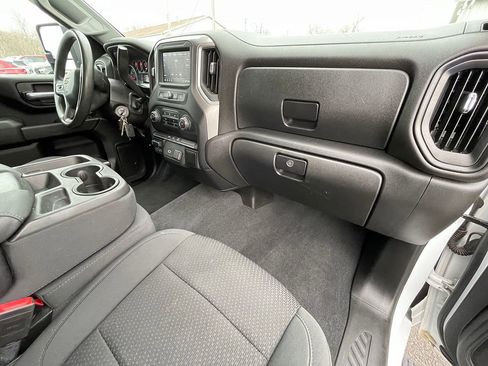 Used 2020 Chevrolet Silverado 2500 Custom w/ Custom Value Package image 24