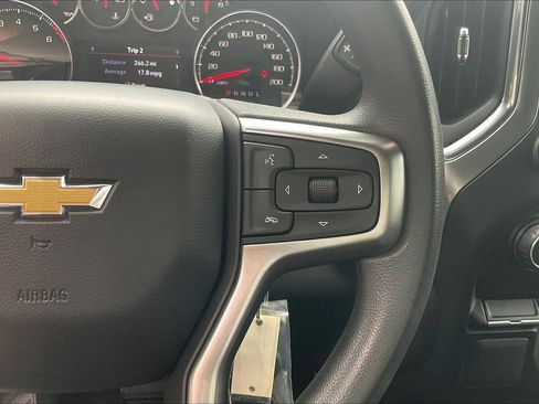 Used 2019 Chevrolet Silverado 1500 LT AWD/4WD image 20