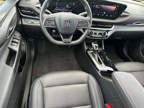 Used 2024 Buick Envista Sport Touring w/ Convenience I Package image 22