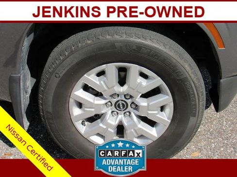 Certified 2023 Nissan Frontier SV w/ SV Convenience Package RWD image 10