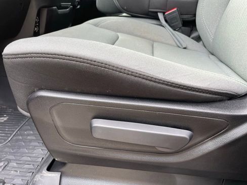 Used 2022 RAM 1500 Big Horn image 10