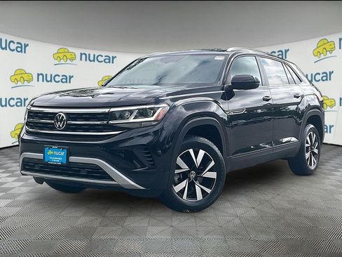 Used 2023 Volkswagen Atlas Cross Sport SE AWD/4WD image 3