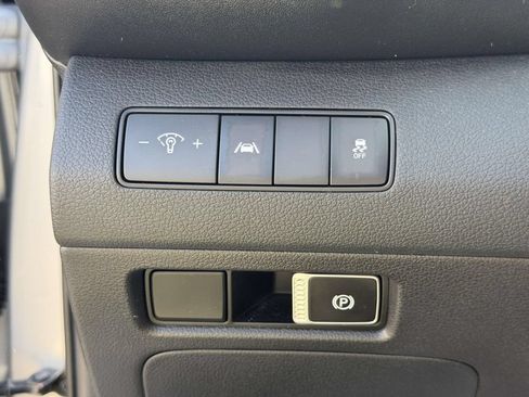 Certified 2022 Hyundai Santa Fe SEL AWD/4WD image 21
