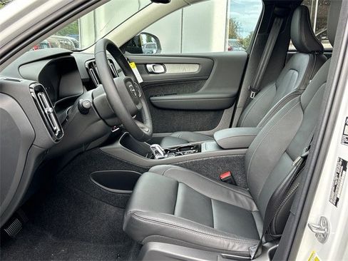 New 2026 Volvo XC40 B5 Plus w/ Protection Package Premier image 10
