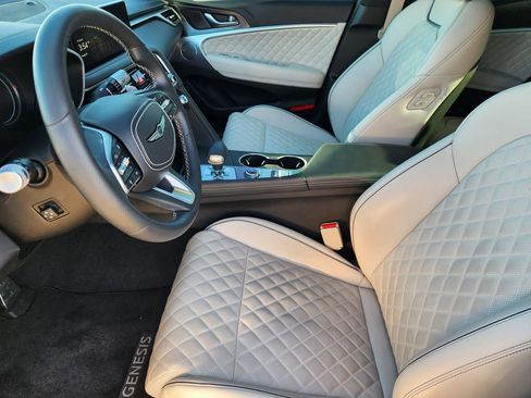 Used 2025 Genesis G70 3.3T Advanced w/ Sport Prestige Package RWD image 9